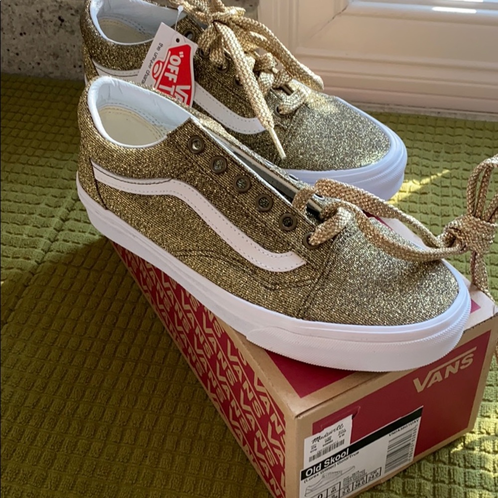 Vans Old Skool Gold Sneakers, NWT, Size 6 (7.5)